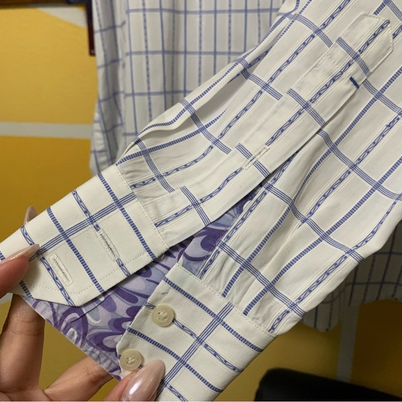 Robert Graham White & Blue Striped Button Up Long Sleeve Size Large (42 16 1/2) - Picture 8 of 12